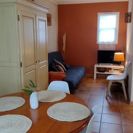 Vacances En Camargue Proche De La Mer Climatise 艾格-莫尔特 外观 照片